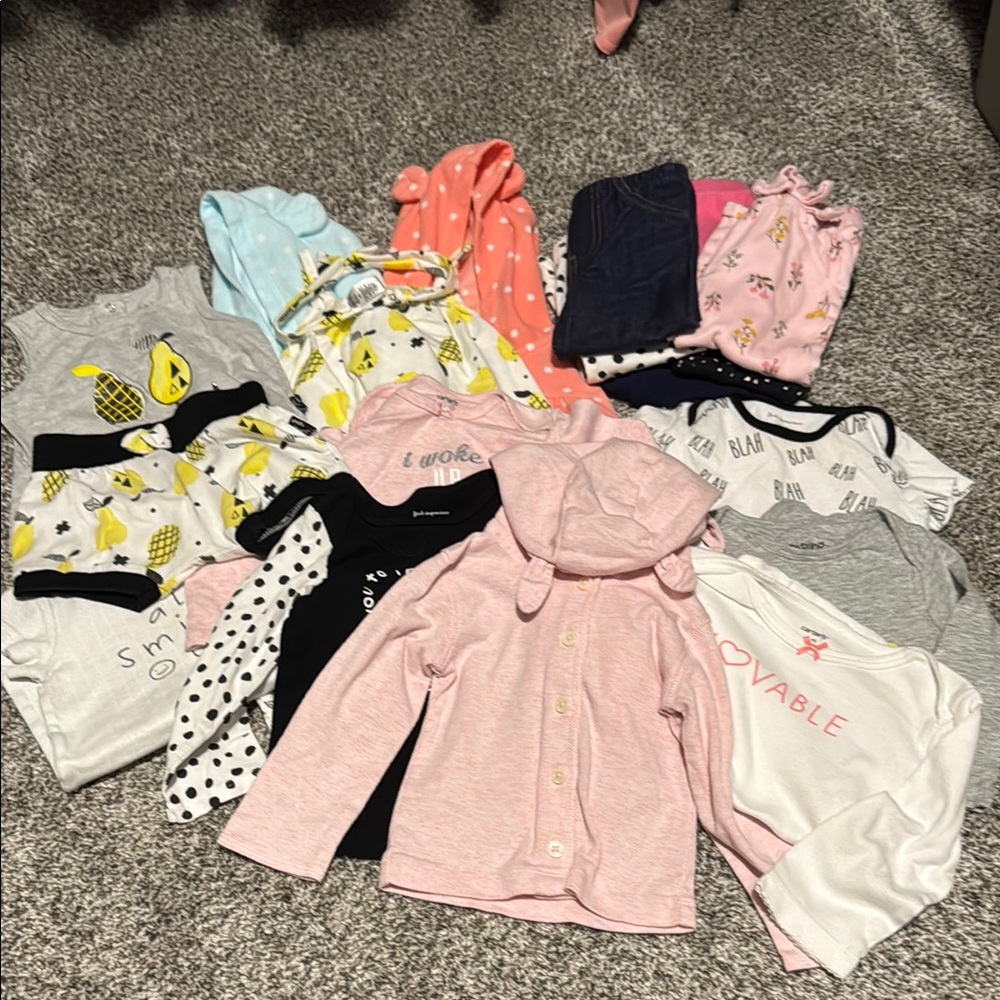 Bundle of 12mo clothing
